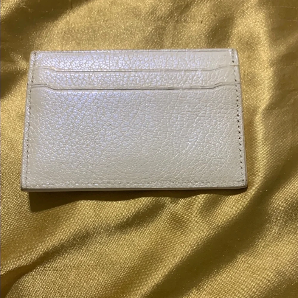 Bulgari Bvlgari White Key Card Holder Sleek Design Iridescent in Light